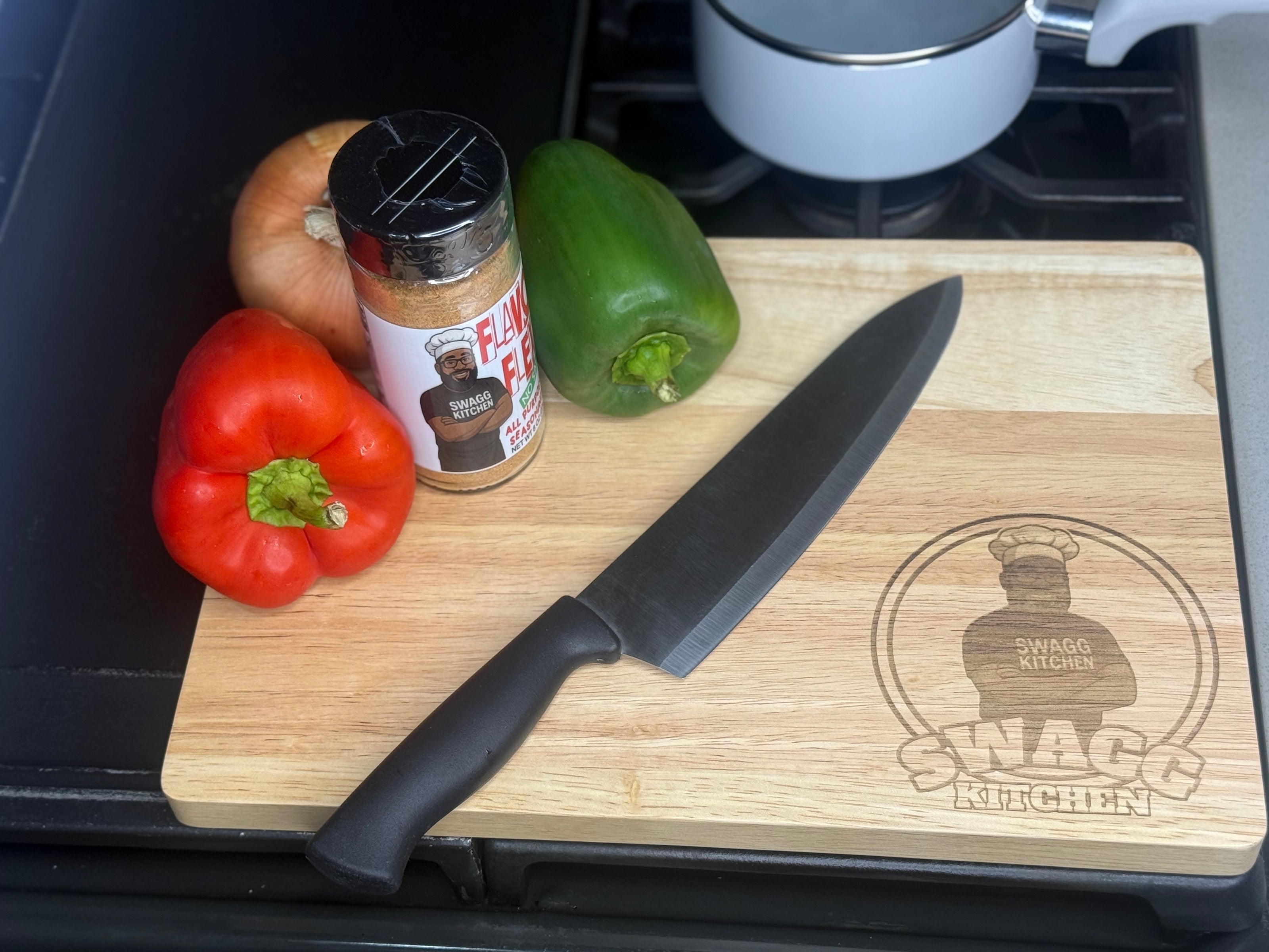 Handcrafted Para Wood Cutting Board