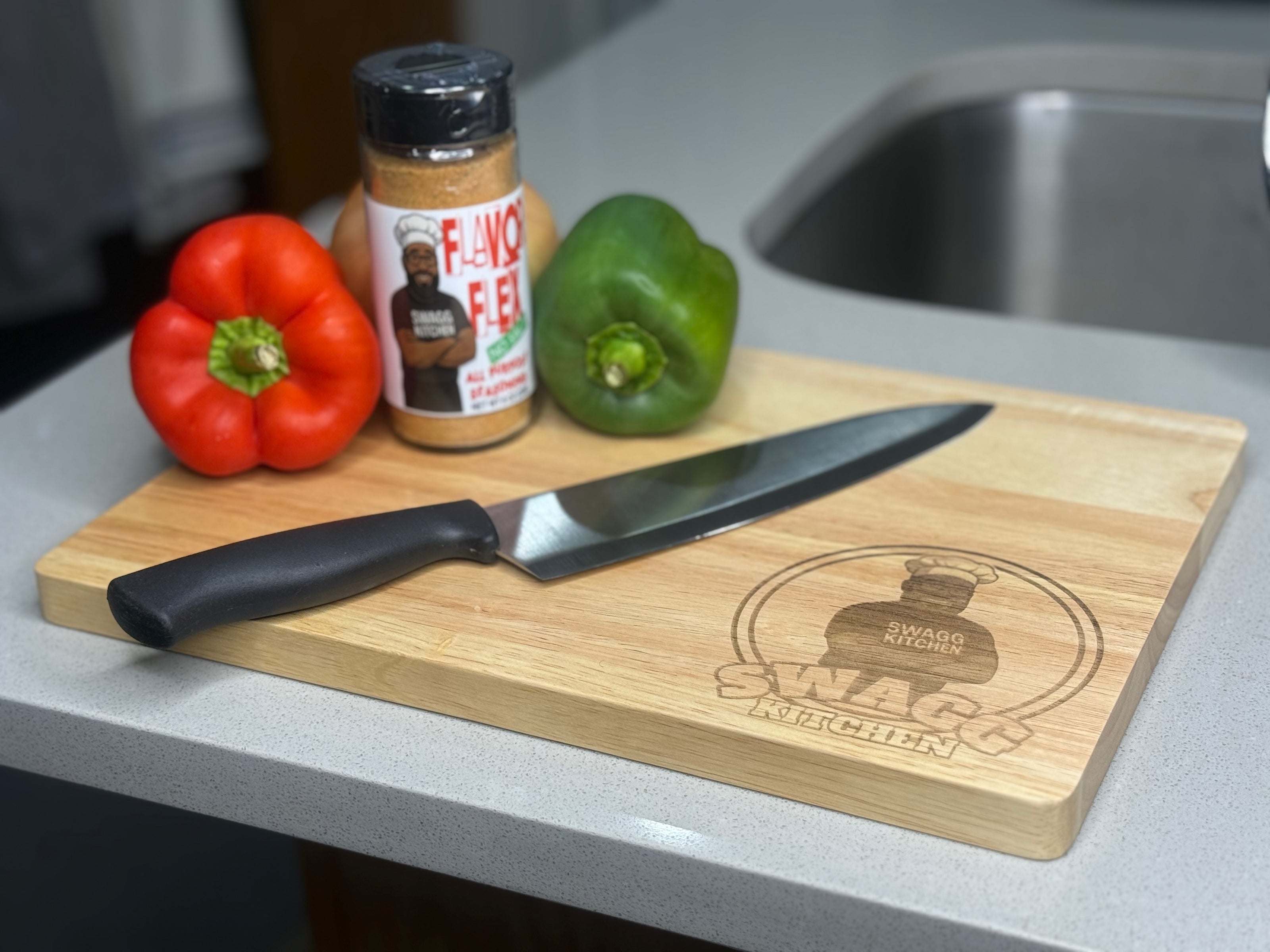Handcrafted Para Wood Cutting Board