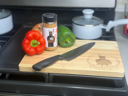 Handcrafted Para Wood Cutting Board