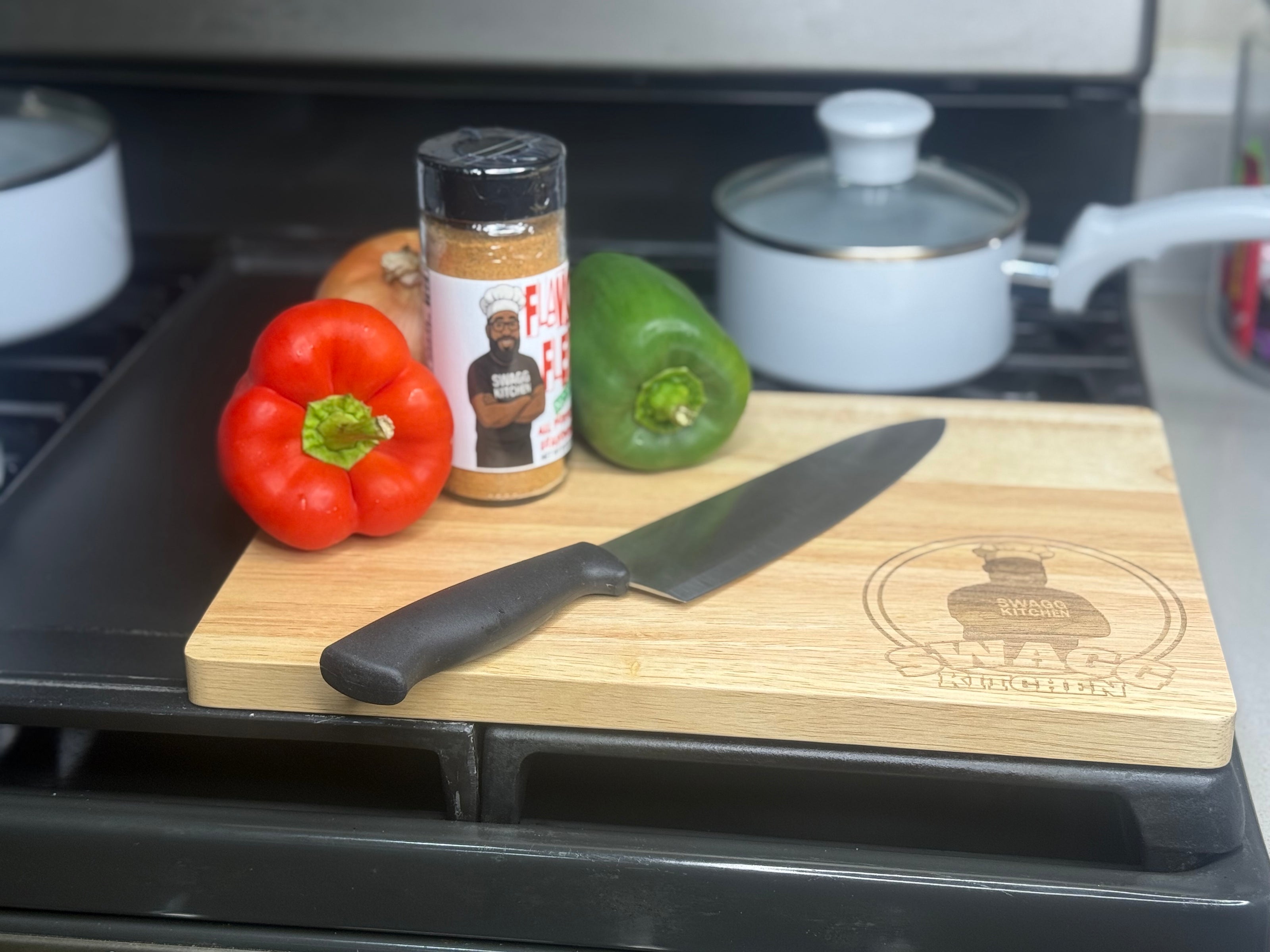 Handcrafted Para Wood Cutting Board